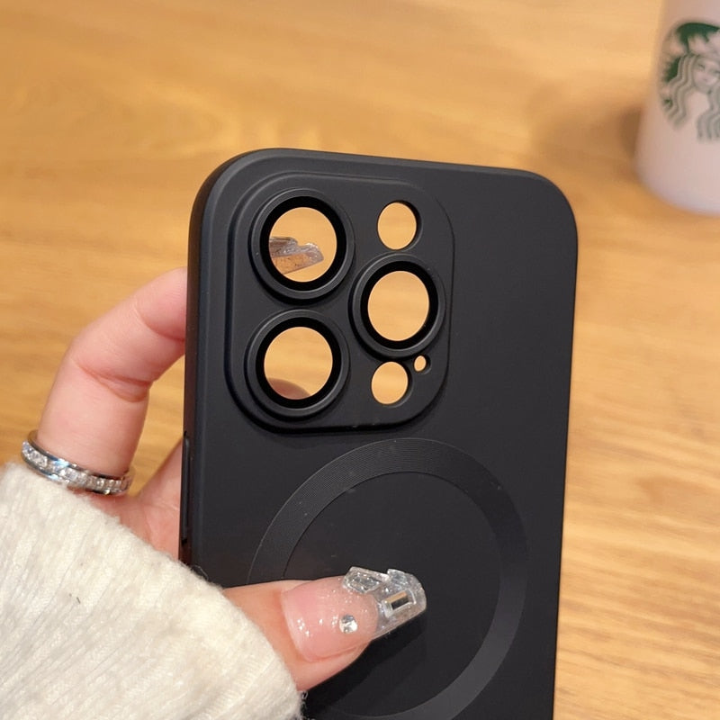 LuxeMagnetic Case