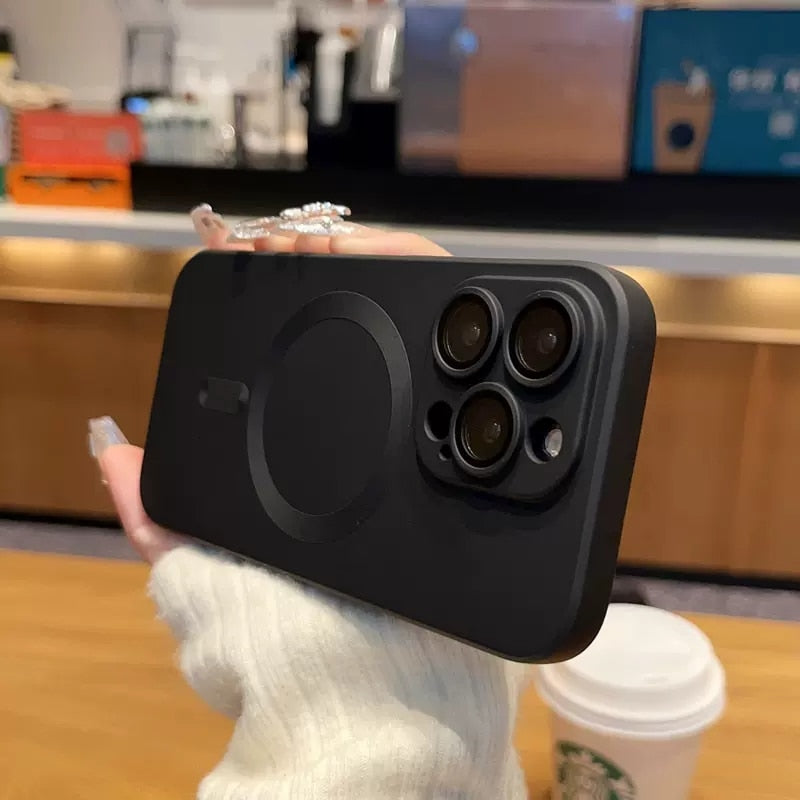 LuxeMagnetic Case